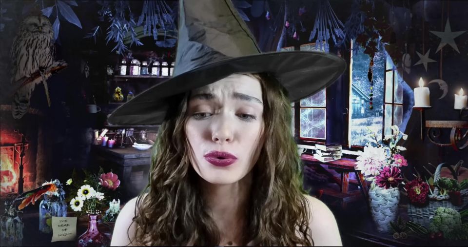 Pt 1Escuela húmedaChica - Bruja flirty te convierte en un ratón