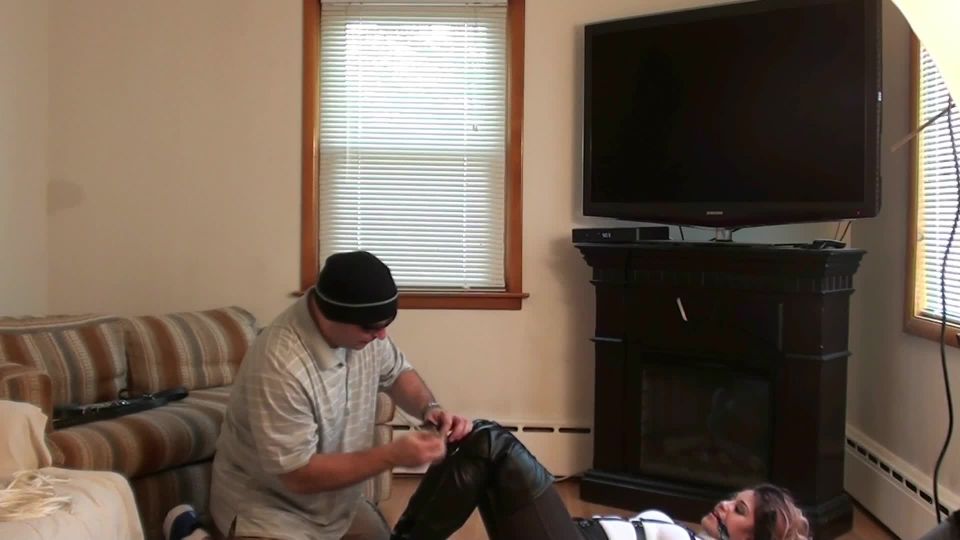 TiedinHeels comSahrye-Leather-Straps-Giaro-Boots-FULL-2016-HD-mp4