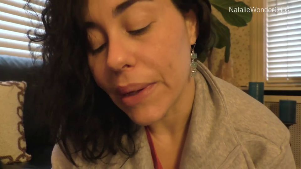 The Preying MILF Natalie Wonder (Amateur porn)