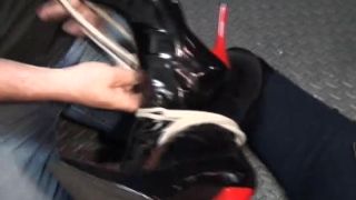 hunterslair588HL111710nyx wrestledintoballtie