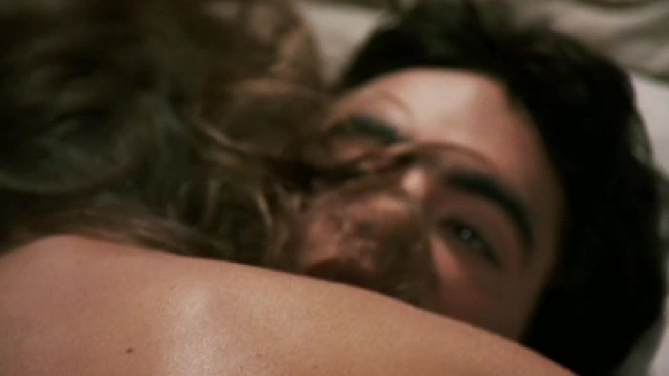 Sophie Duez, Carola Stagnaro – Una espina nel cuore (1986) HD 720p - (Porno de Celebridad)