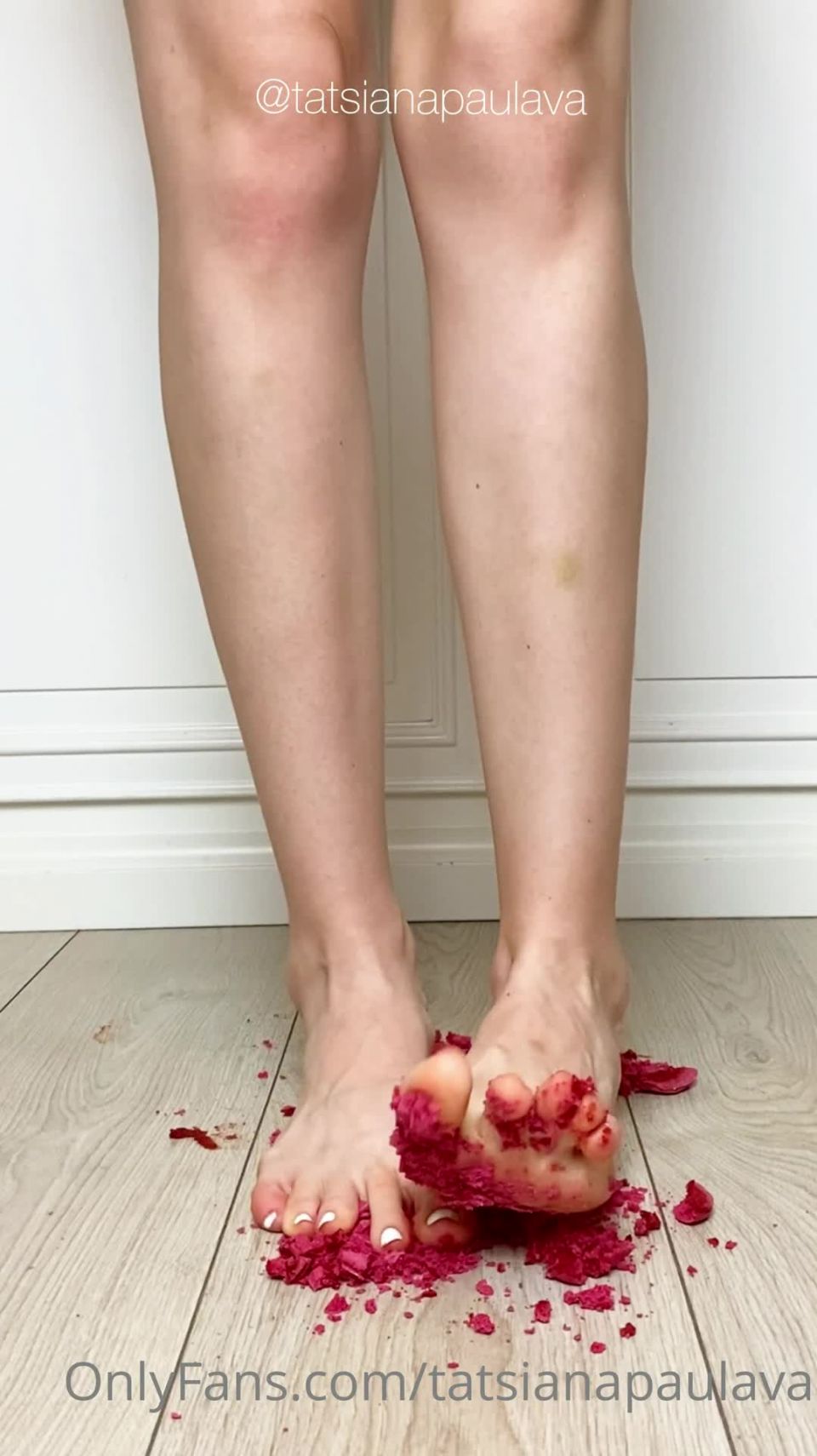 Tatsiana Paulava () Tatsianapaulava - crushing expired macarons sound on tip if you enjoyed it 06-11-2020