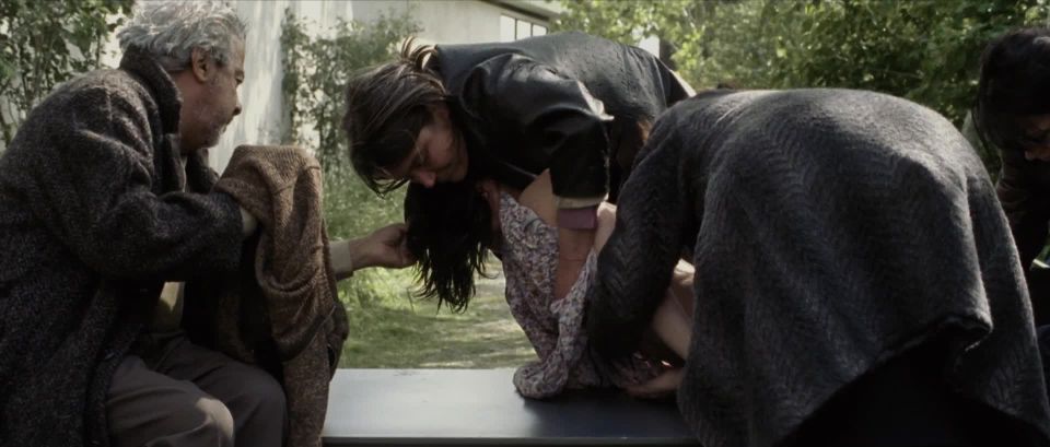 Florence Loiret Caille – Le temps du loup (2003) HD 1080p - (Celebridad porno)