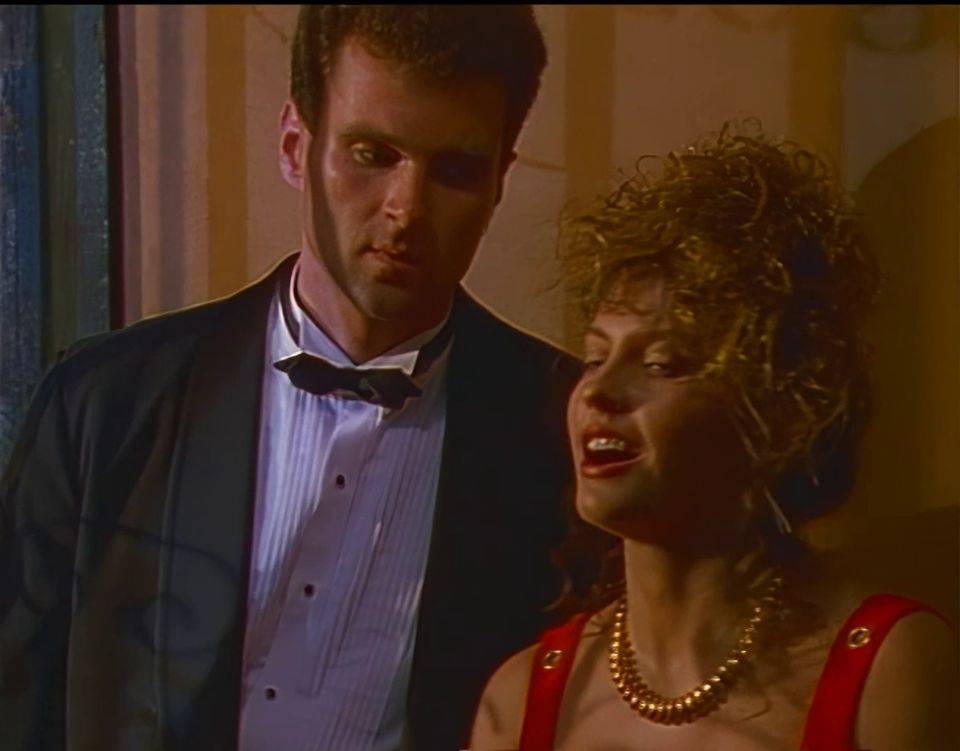 Fawn Miller camaleones MILF Tetas Grandes Mamada y Creampie Sexo