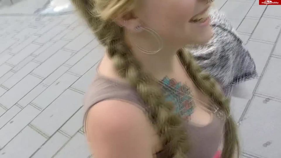 [SiteRip] LunaLove96 Ferngesteuert durch die Innenstadt (Userwunsch)