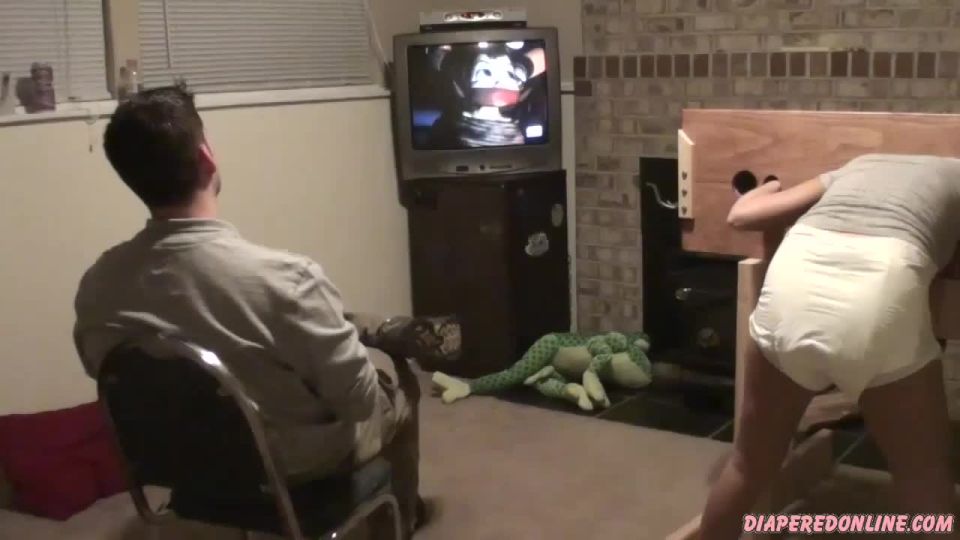 Diaperedonline2Nikki Nikki Punished in Pillory (1)