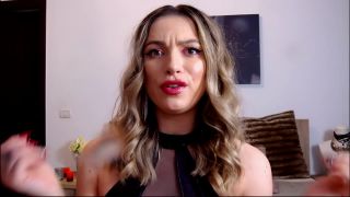 video en línea 33 Miss Amelia – Soy tu nueva religión parte IV - femdom - femdom porno fetiche sexo