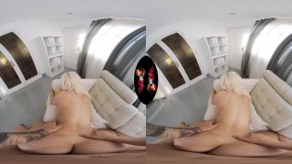 Blondie Fesser - Craving My Curves - VRLatina (UltraHD 2K 2021)