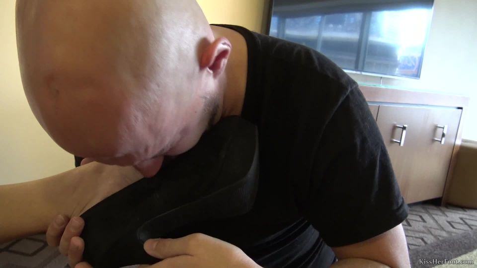 free xxx video 41 Slave brings Mistress, asian fetish porn on fetish porn 