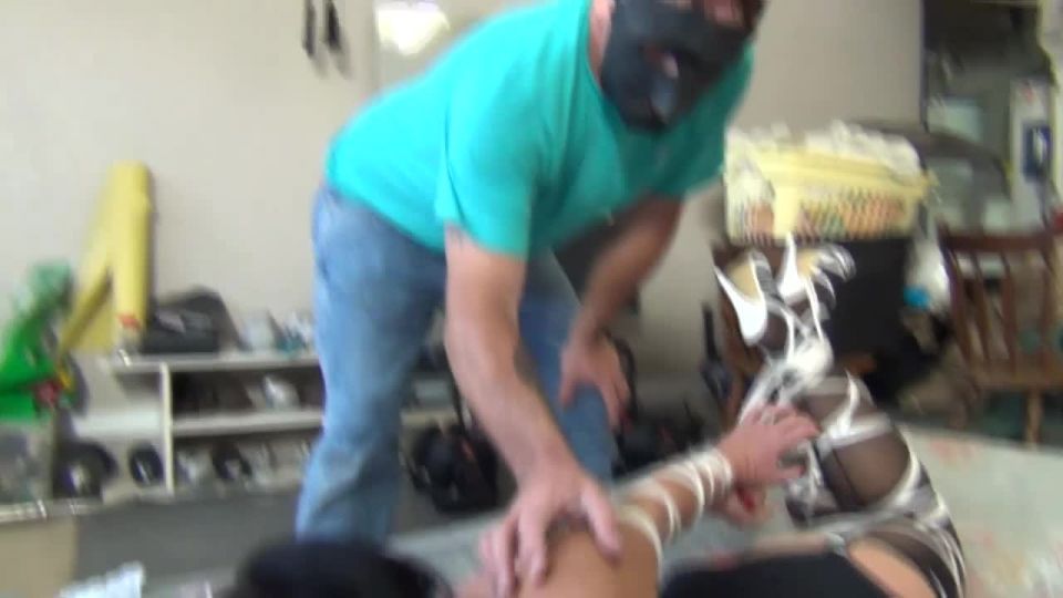 video en línea 31 bdsm twink porno bdsm porno  Gigi tatortricked  bdsm