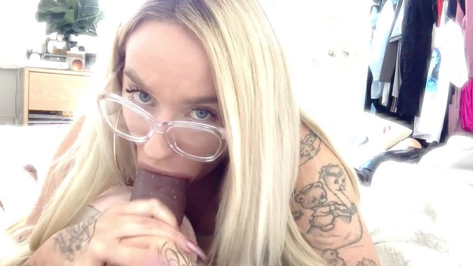 suaverosas - Big Booty aceite de látex Stripper BBC Mamada en mamada porno fetiche ecuestre