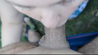 Kate Rehi - Estudiante mostró tetas y chupado - Mamada