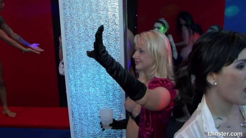 porno online clip 3 Extreme Speed Dating Part 4 – Cam 2 General  hardcore porno sexo hardcore follando culo