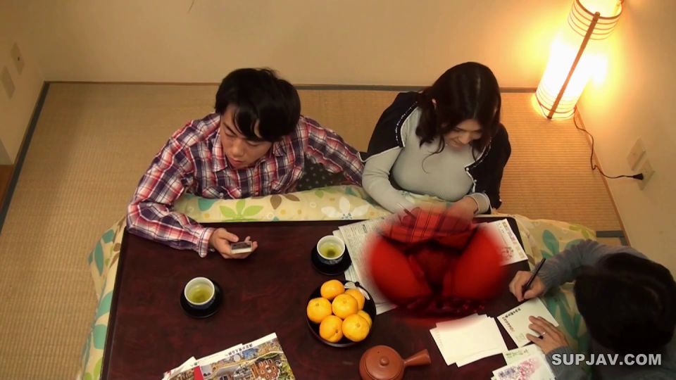 Reducing Mosaic RCTD-068 母親と息子がコタツでこっそり近親相姦ゲーム3