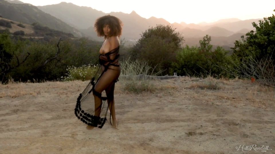 Jenna Foxx - Diosa de la Montaña - Solo