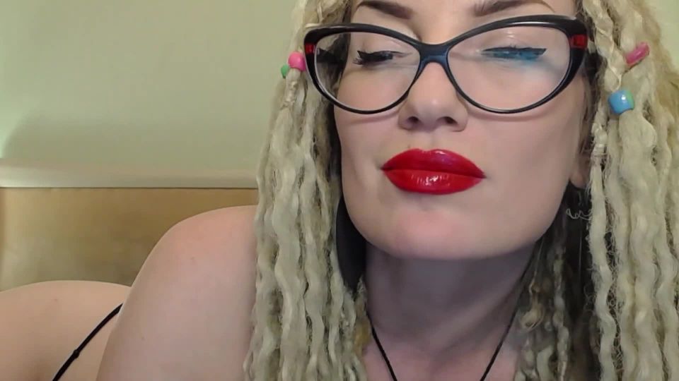 Red lipstick and smoke - Smoking