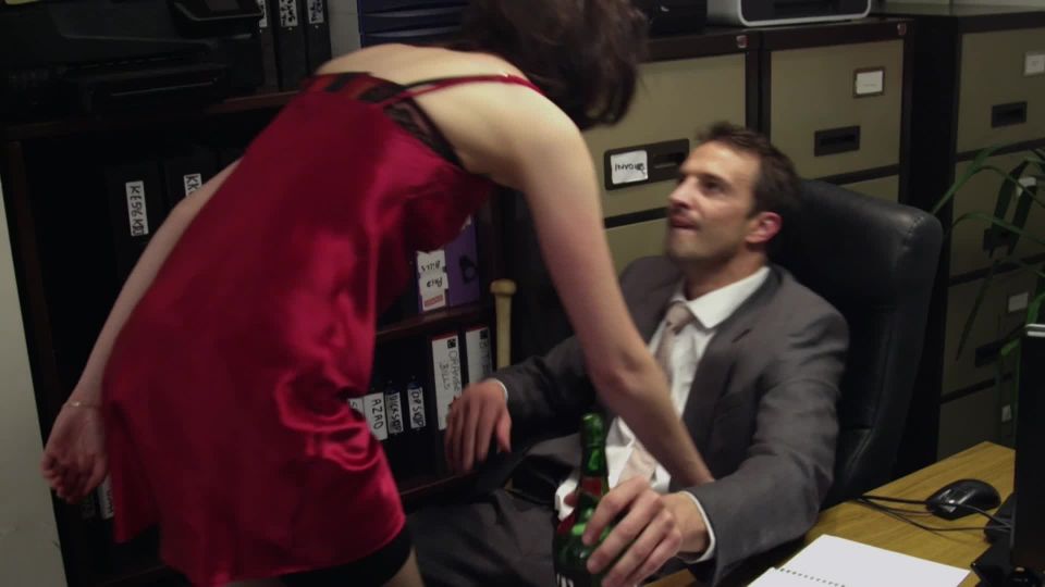 Kirsten Varley - 100 balas (2016) HD 1080p!!!