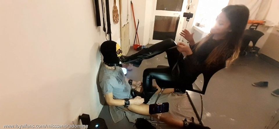 Goddess Sandra D SD2025 Boot Cleaning Femdom Thrill