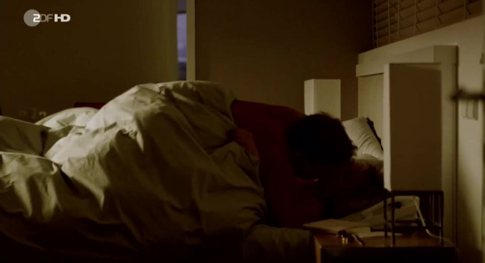 Gesine Cukrowski - Ein Sommer in Portugal (2013) HD 720p - (Celebrity porn)