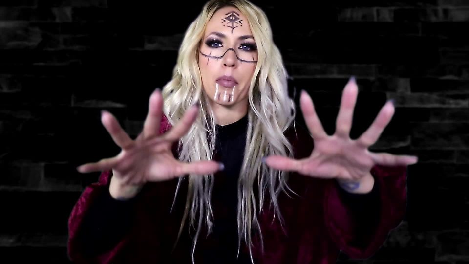 Kendall OlsenThe-Dark-Witch-Shrinks-You-Down