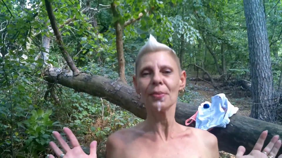 Mi sucio hobby: Cora perra - Fick mit Freunden auf dem Autobahnparkplatz - Mdh