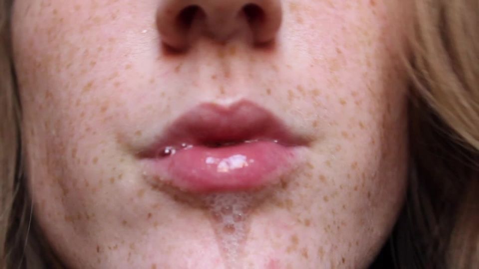 online xxx video 24 LittleRedheadLisa – Lip Close Up Custom on fetish porn jav fetish