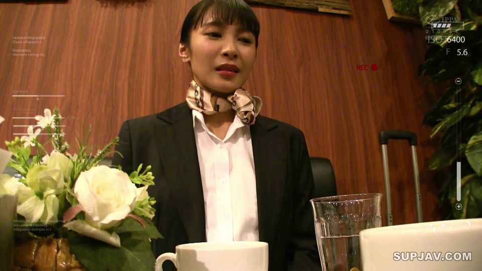 Reducing Mosaic EBOD-741 細身で小柄なひよっこCAが巨漢クレーマー客に昼夜ぶっ通しで種付けプレスされて屈辱アクメ 逢見リカ