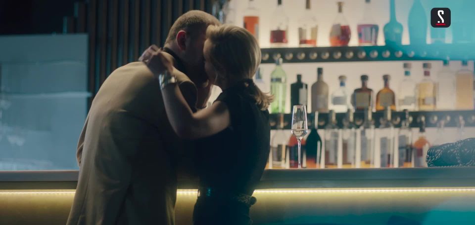 Lyubov Aksyonova, Sofya Lebedeva, Natalya Rogozhkina - Byvshie s03e04 (2021) HD 1080p - (Celebrity porn)