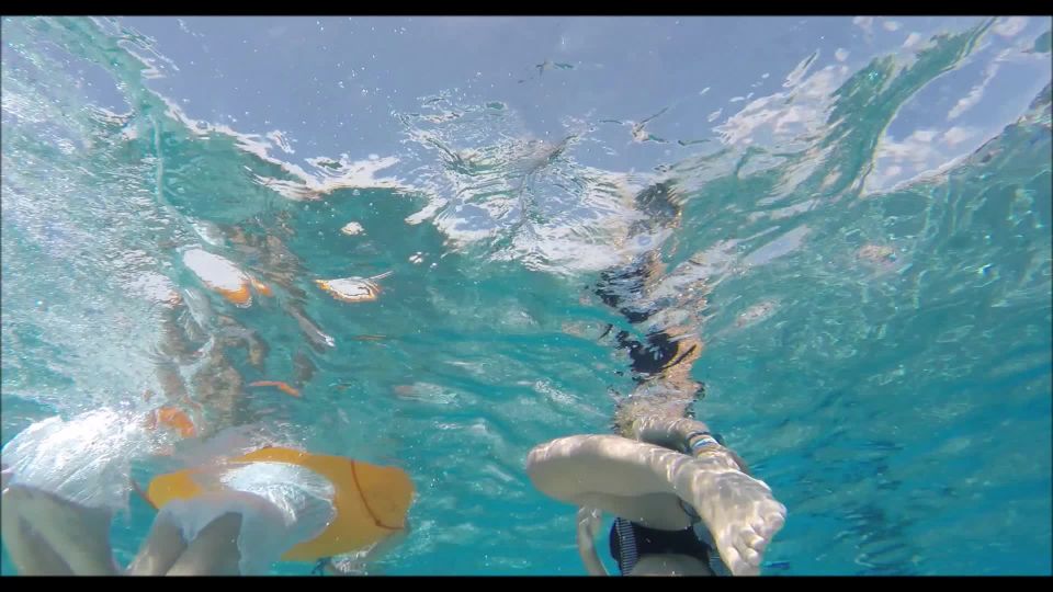 Porn online Voyeur – Seguimiento de trajes de baño submarinos – YMUW-1128 (MP4, FullHD, 1920×1080) ¡Vea en línea o descargue!