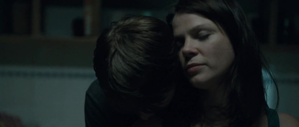 Jessica Schwarz, Heike Makatsch - La puerta (Die Tur) (2009) HD 1080p - [Celebrity porn]