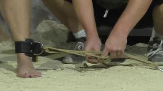 Pechosinpain comTear Castigo para Bettine en el nuevo Dungeon