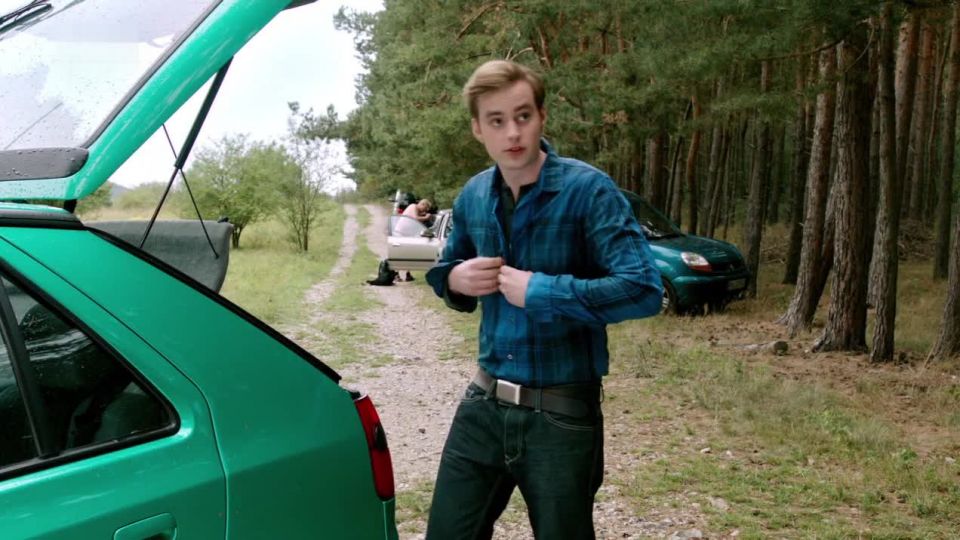 Ines Burdow - Alles Klara s01e07 (2012) HD 720p - [Celebrity porn]