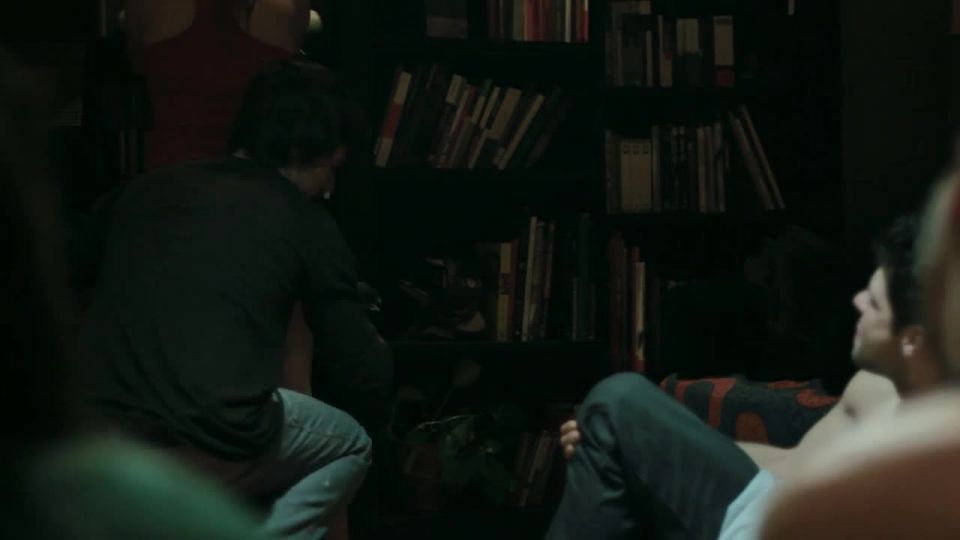 Irene Galan, Andrea Lareo - El Juego de las Prendas (2014) HD 720p - [Celebrity porn]