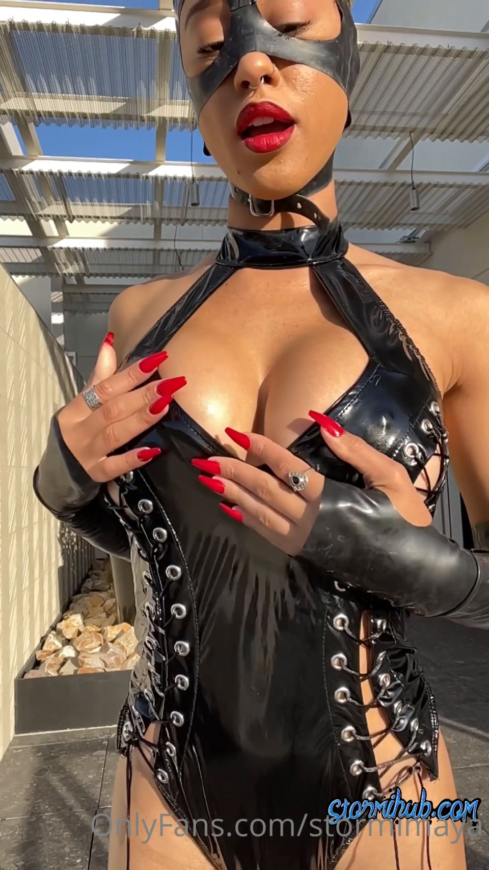 stormimaya 214740031-001