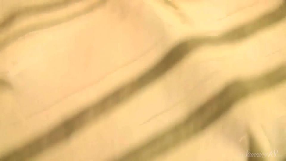 Alexandra A impresionante18 21 05 04 cassidy c lucie a ver conseguir follada 720p