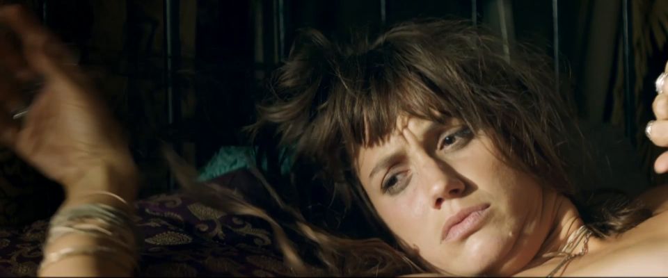 Danica Curcic, Bodil Jorgensen – Todo Incluido (2014 HD 1080p!!!