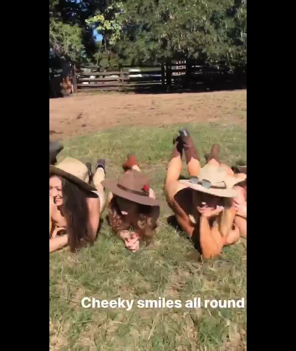 117944391_728213544411733_5656536420026949464_n