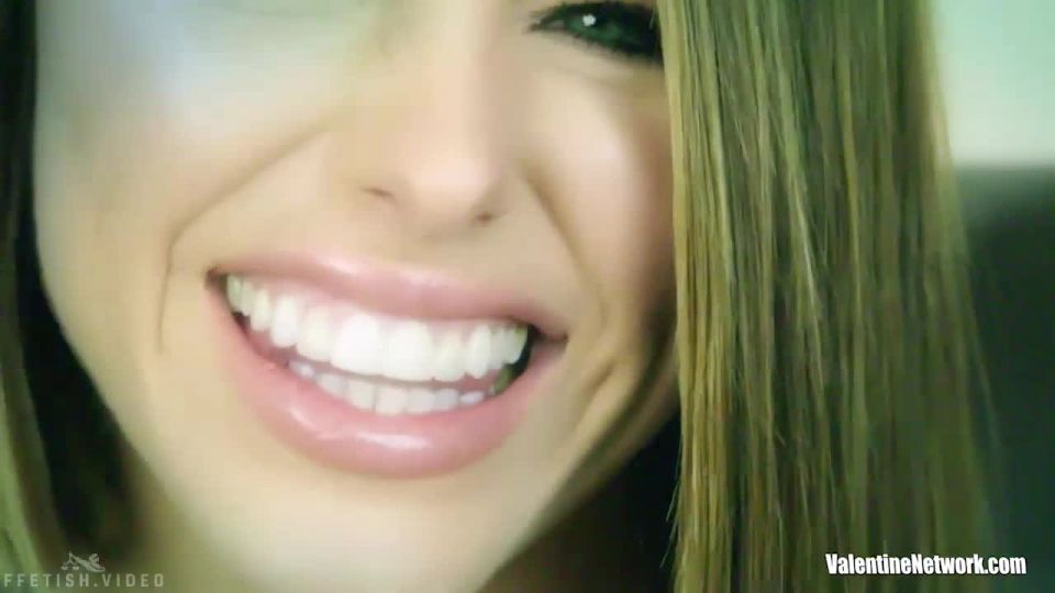 xxx video 49 Adriana Chechik - Marica Fuckover. La temporada completa de Fuckover 1 episodio 2 - fetiche - fetiche porno tamaño fetiche