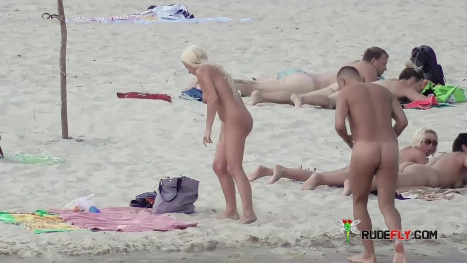 xxx video clip 21 Hermosa juventud húmeda naturista juego en el agua  playa  hardcore porno adolescente hardcore porno hd