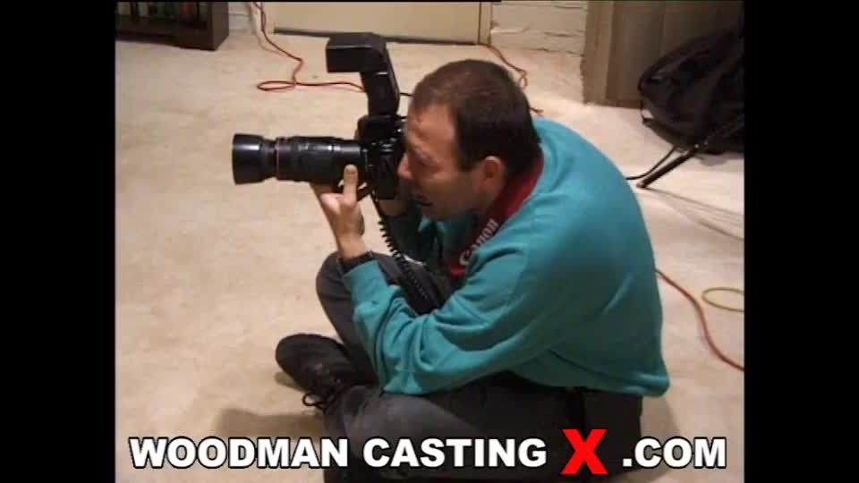 Online Video Tracy Love – (WoodmanCastingX) – BTS – In sofa with 2 men double penetration