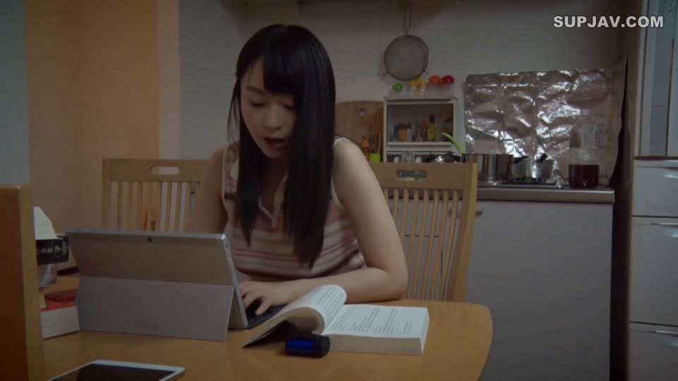 ReducingMosaic VRTM-184 就職活動女性のタイトスカート越しのデカ尻に釘漬け！面接官が内定を条件にセクハラしたら敏感に反応！疲れを吹っ飛ばすほどのドカ突きバックで何度も絶頂！