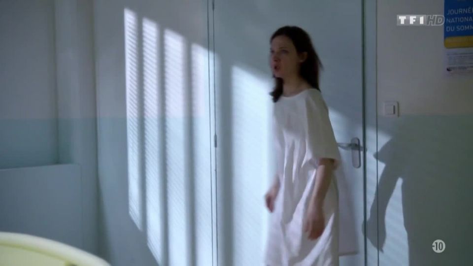 Odile Vuillemin – Profilage s05e07 (2014) HD 720p!!!