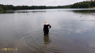 LadyKarame - Trampling mit Waders Gummistiefeln - FullHD 1080P