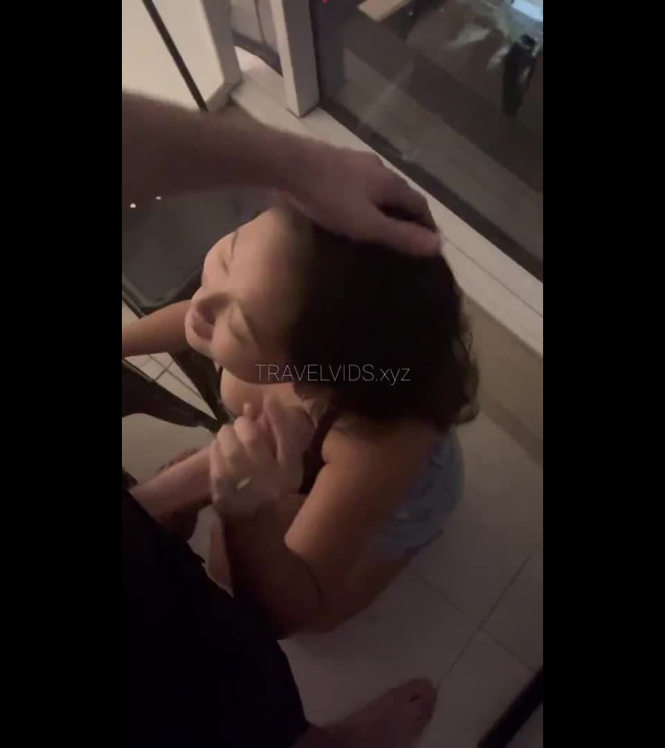 22yo JAPANESE GIRL MET IN THE LAUNDRY ROOM OF MY BUILDING CAME TO MY ROOM FOR SEX & SUSHI - FullHD 1080P