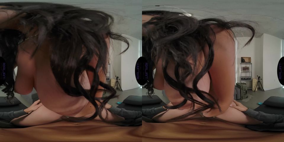 Sophia Leone Real Jam VR with in RealJamCasting: (Multicams) - Latina