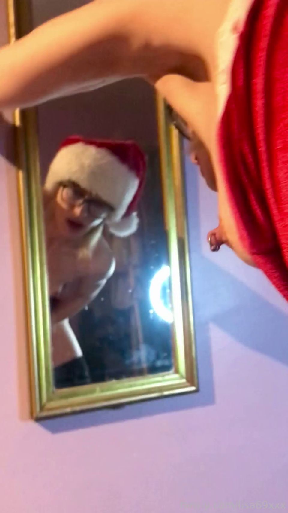 lisa69xxx 330910407105454080