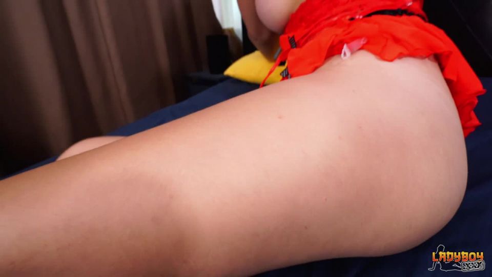 Minny / hermosa Minny en la cama! Descargar vídeos porno...