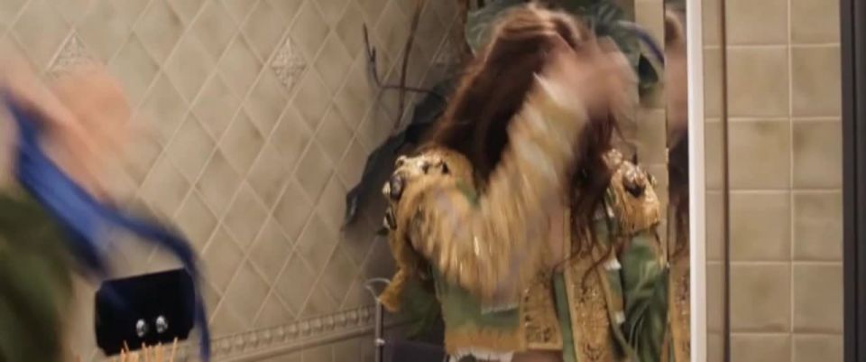 Jekaterina Novosjolova - Svingerid (2017) HD 720p - [Celebrity porn]