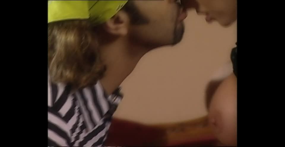 Body Shock, Scene 5 - May 14, 2010