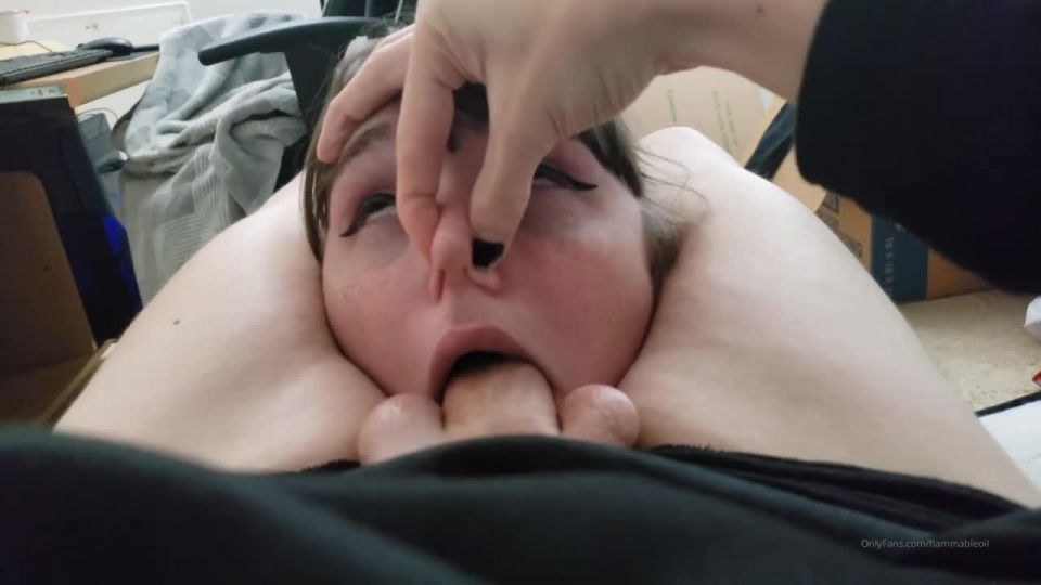 7338 Flammableoil - Blowjob